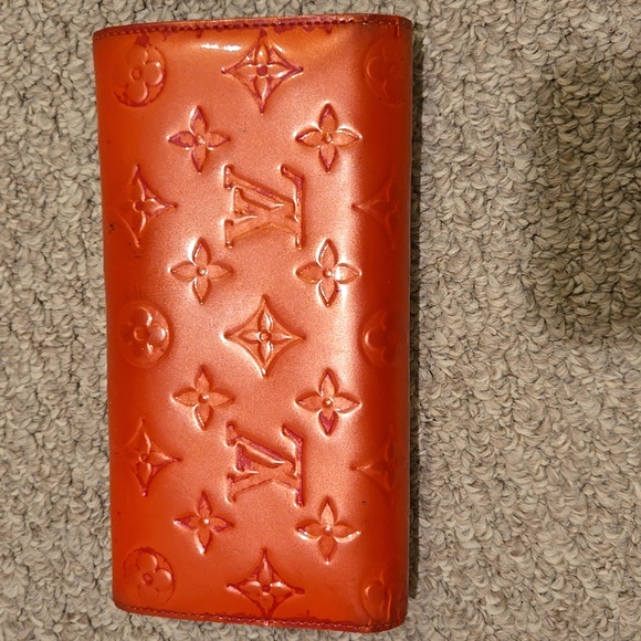 Louis Vuitton vernis glossy monogram leather sarah wallet - Picture 2 of 9